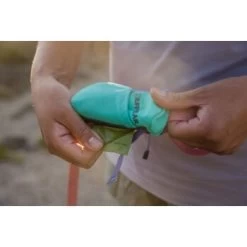 Ruffwear Stash Bag Mini™ Kotbeutelspender 19 Ruffwear Stash Bag Mini™ Kotbeutelspender -Heimtier Verkauf aa18258596f658826d1152568ebf8d1c0f825914 1651625 de DE ec107afc61043b1b825d2bc16872883ea005108dNJ6KtO